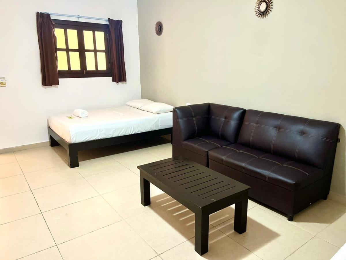 We Playa Hotel Playa del Carmen Exterior foto