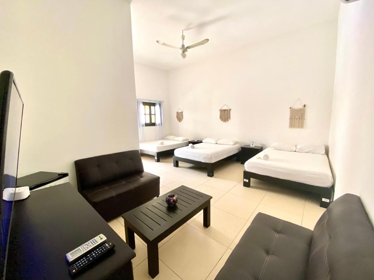 We Playa Hotel Playa del Carmen Exterior foto