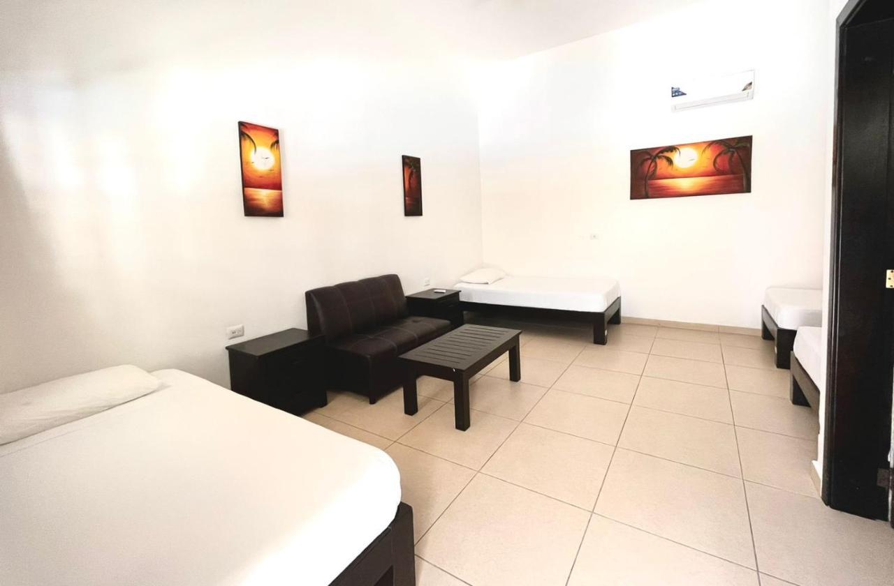 We Playa Hotel Playa del Carmen Exterior foto