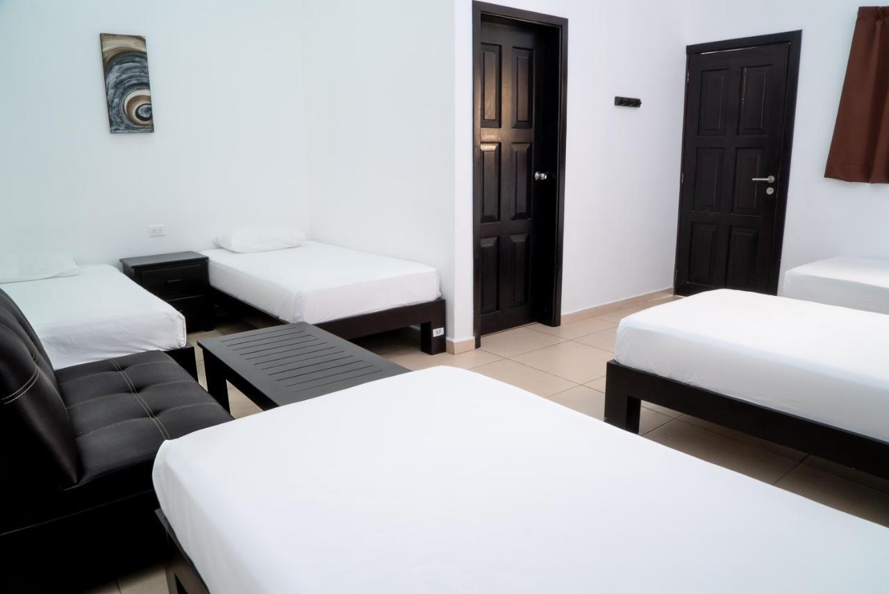 We Playa Hotel Playa del Carmen Exterior foto