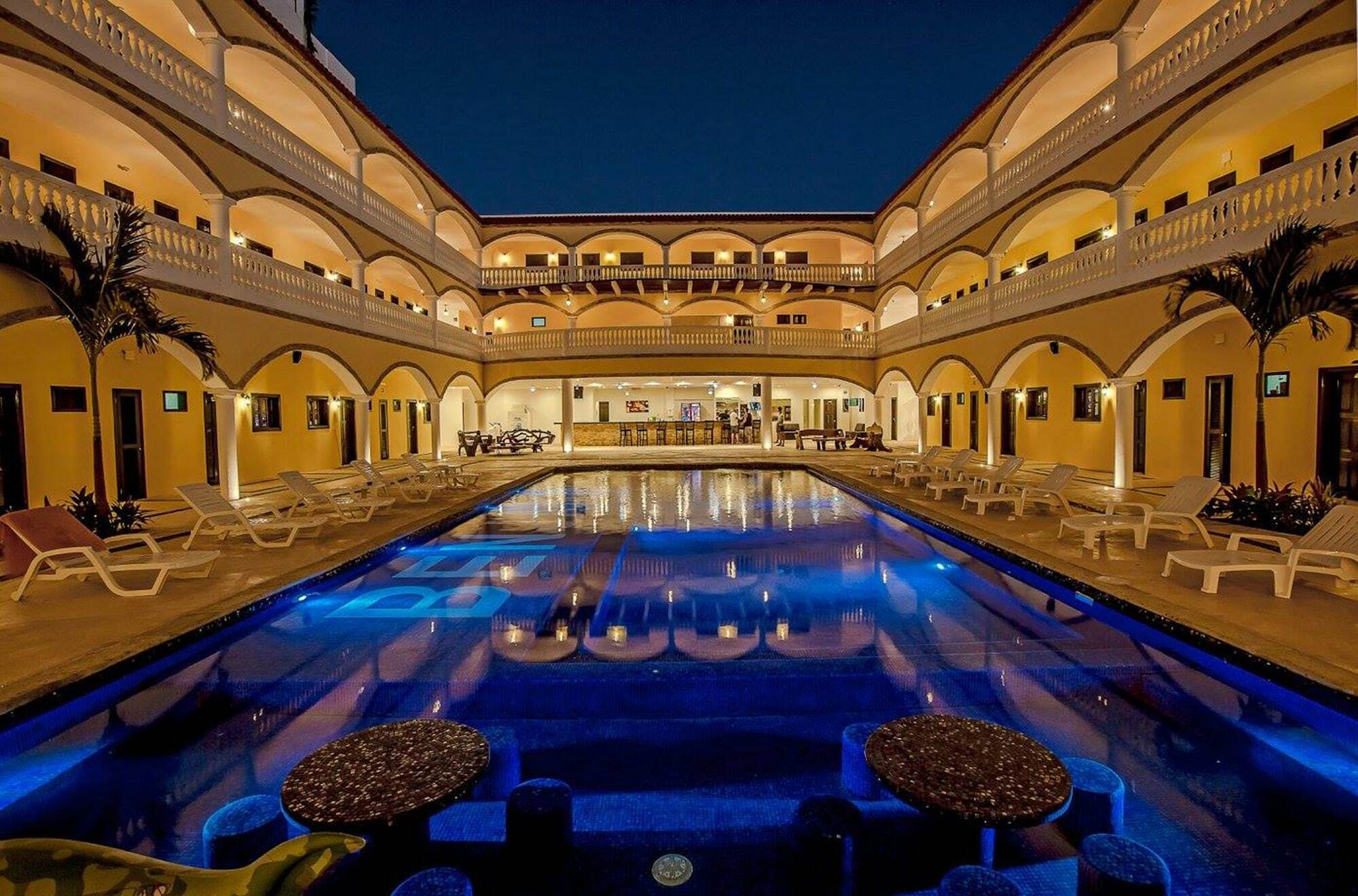 We Playa Hotel Playa del Carmen Exterior foto